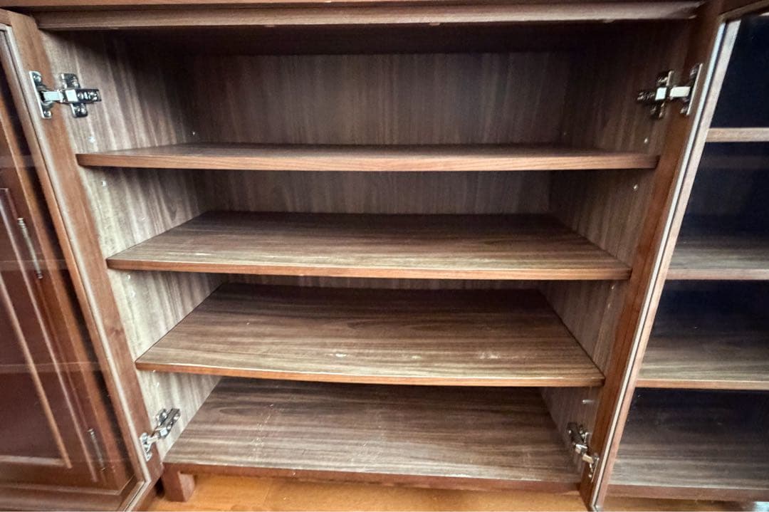 【廃盤・希少】無印良品 ウォールナット材キャビネット 大・ガラス扉　食器棚　脚付