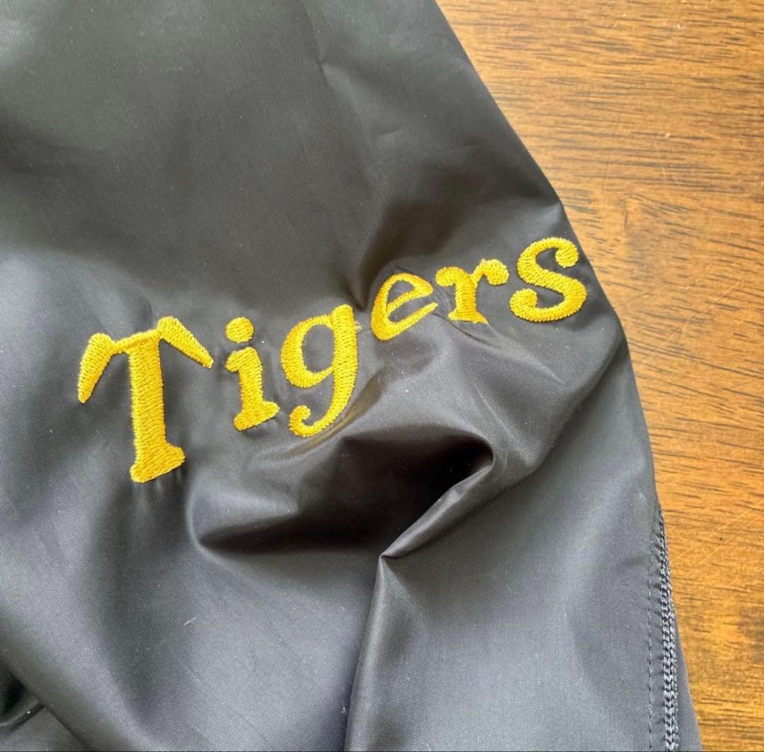 Rawlings 阪神Tigersジャケット 黒/金 ２枚