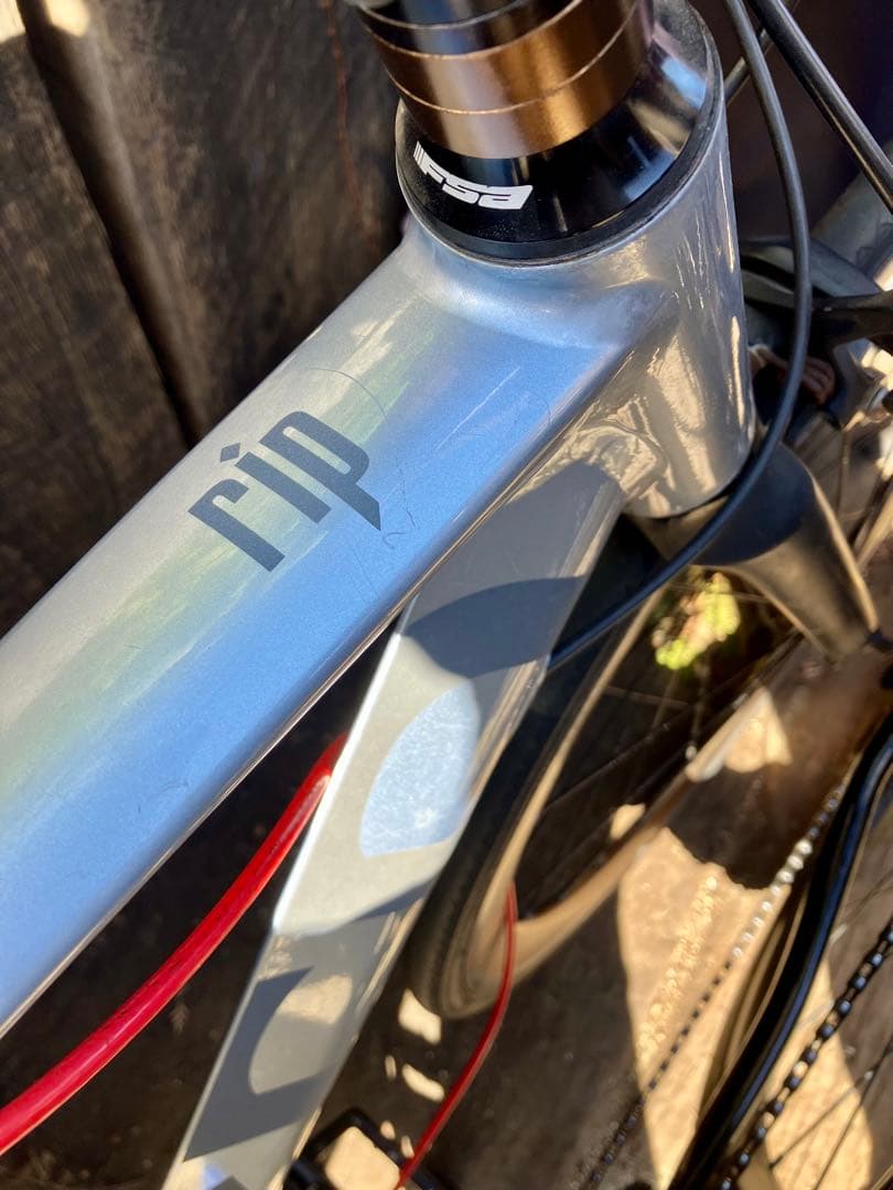 中古　自転車　ロードバイク　クロスバイク　　TERN RIP サイズ50