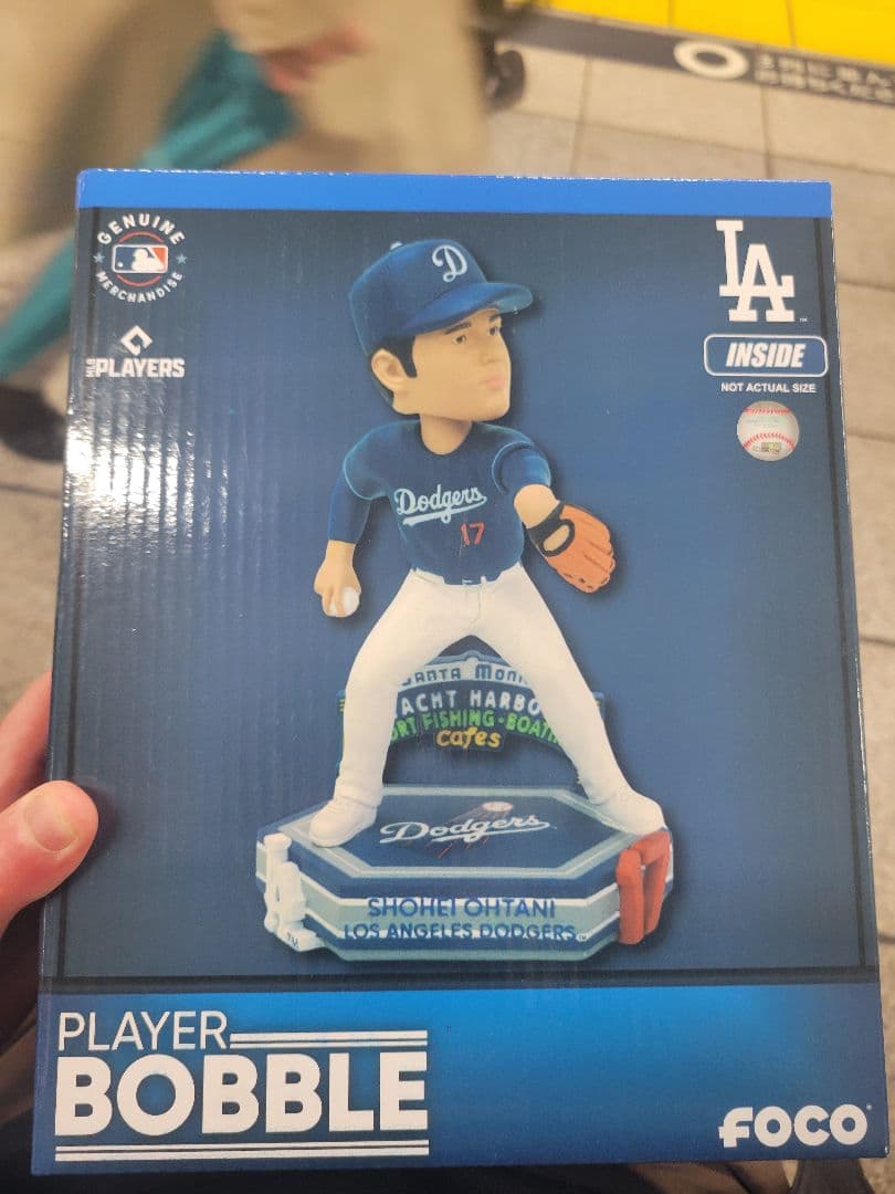 世界5000個限定大谷翔平 ボブルヘッド フィギュア&MVPトロフィーブック