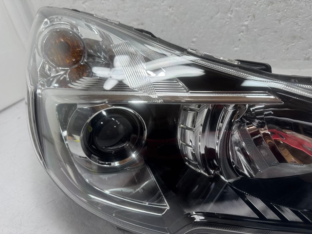 スバル レガシィBR9 BM9 純正HID ヘッドライト 左右セット黄ばみ無