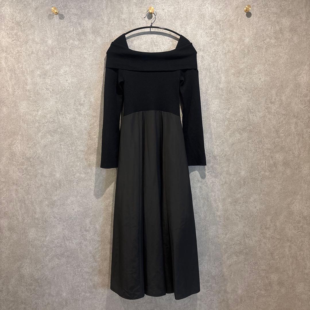 SNIDEL♡オフショルドッキングワンピース