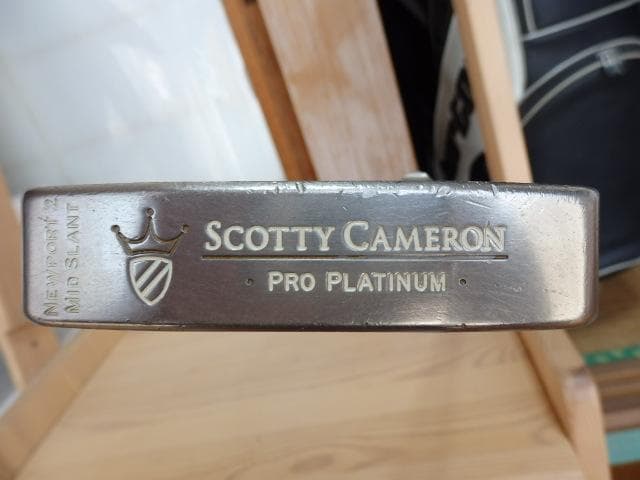Scotty Cameron プロプラチナム ニューポート２ ミッドスラント