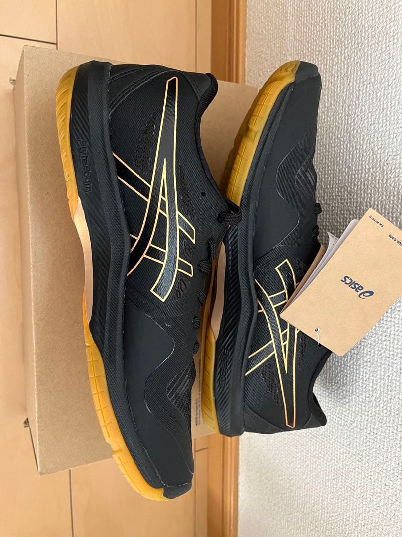 バレーボールシューズ　アシックスasics ローテジャパンライトFF3 未使用品