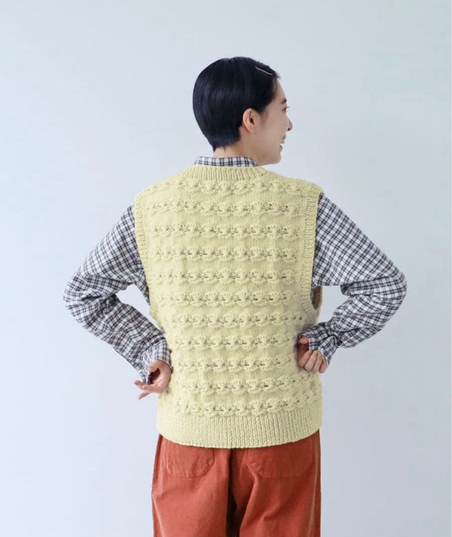 PAR ICI 【WEB別注】ネパール手編み お花編みボーダーベスト