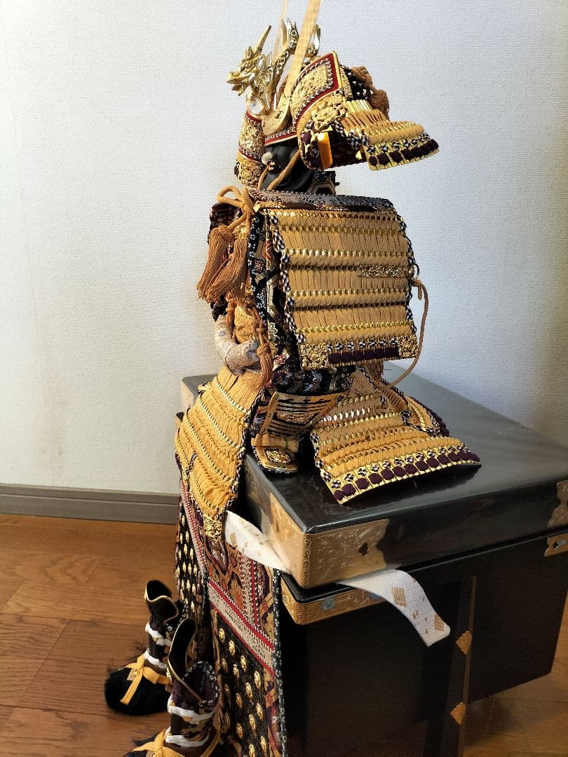五月飾り　平安武久　鎧兜飾り85cm　承明（純金箔押　正絹縅　瓦佩楯)共箱　栞