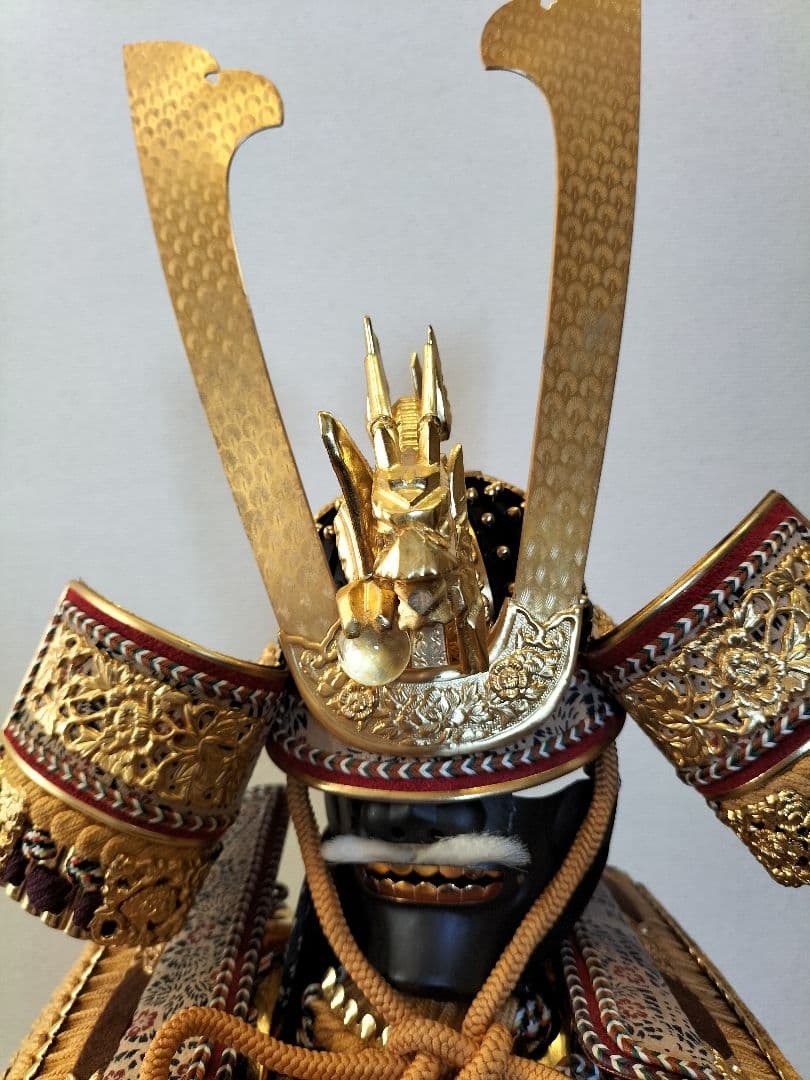 五月飾り　平安武久　鎧兜飾り85cm　承明（純金箔押　正絹縅　瓦佩楯)共箱　栞