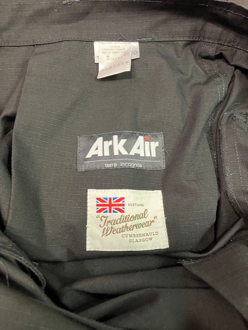 美品希少ArkAir アークエアー　カーゴトレジャーW34L31 ブラック