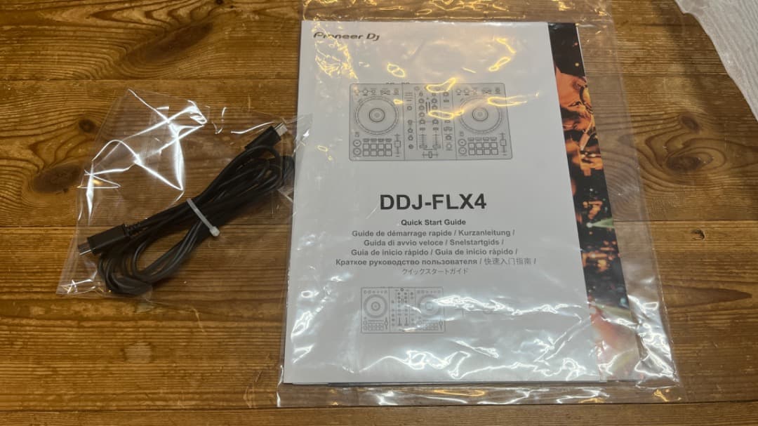 Pioneer DJ DDJ-FLX4 コントローラー