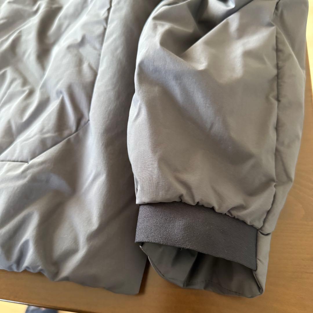 CASTORE Padded Jacket - Charcoal アジアXL