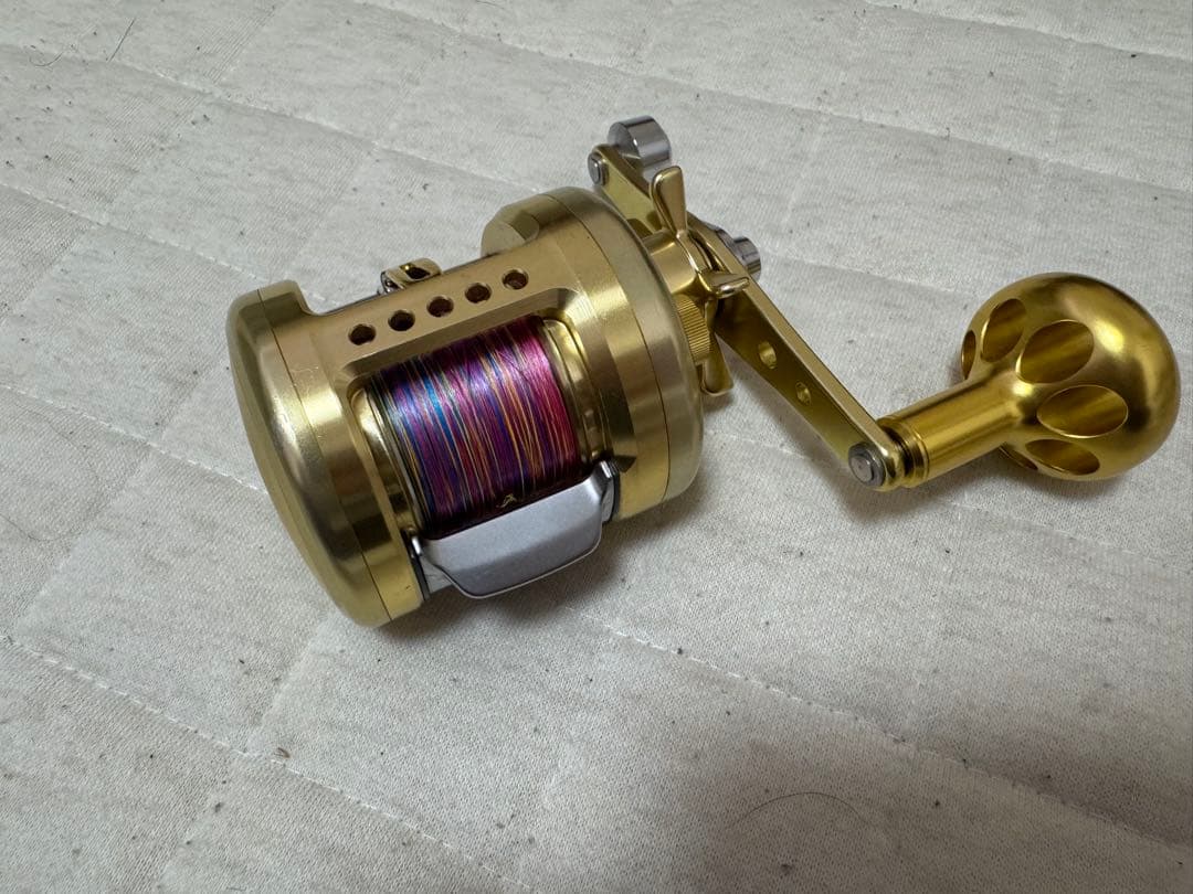 ダイワ　Daiwa 250SF タイラバ 両軸リール