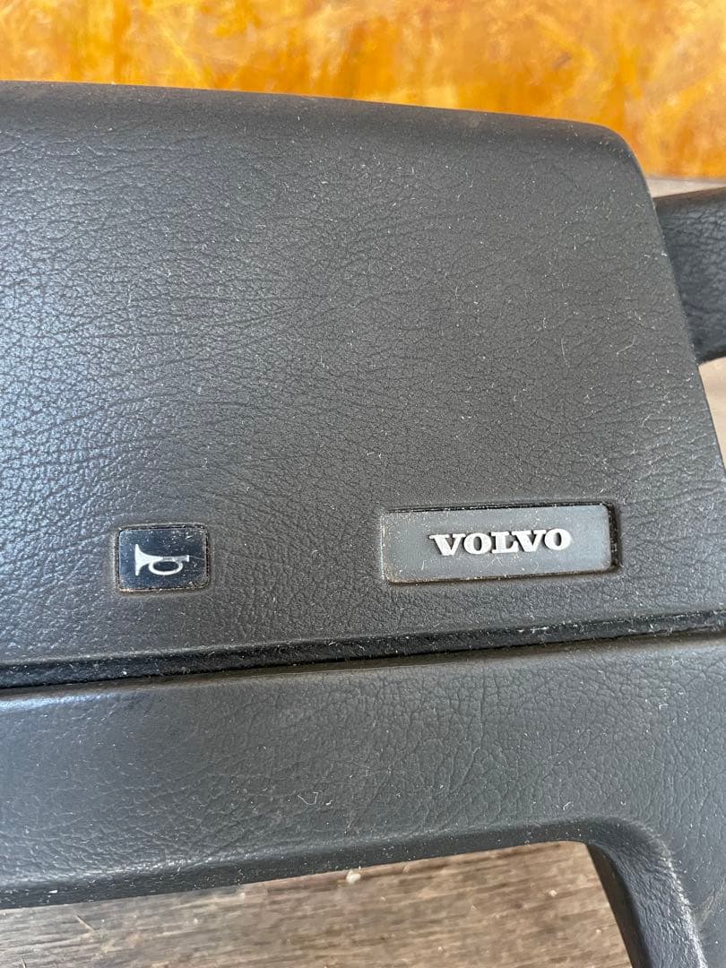 VOLVO240ワゴン　純正ステアリング　ハンドル　ボルボ240