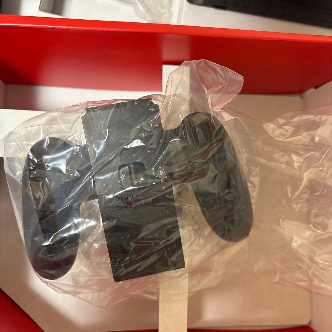 Nintendo Switch 強化バッテリーモデル 赤/青