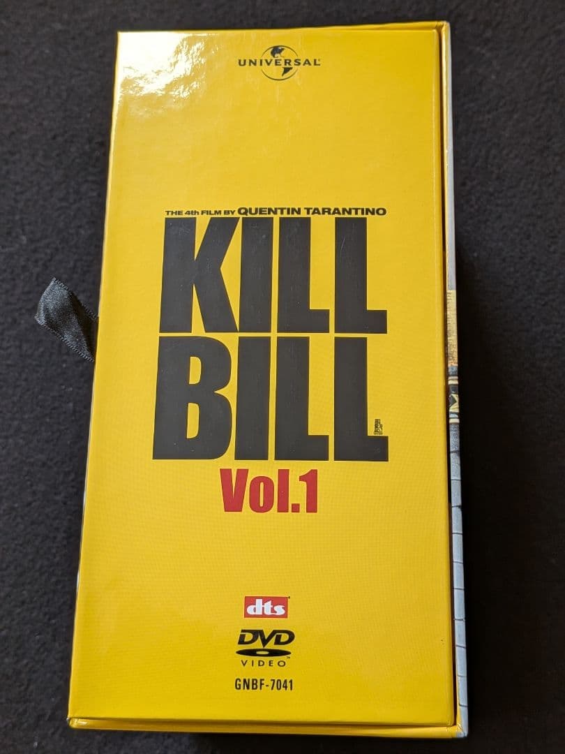 KILL BILL キルビル　プレミアムBOX DVD　ベアブリック　Tシャツ