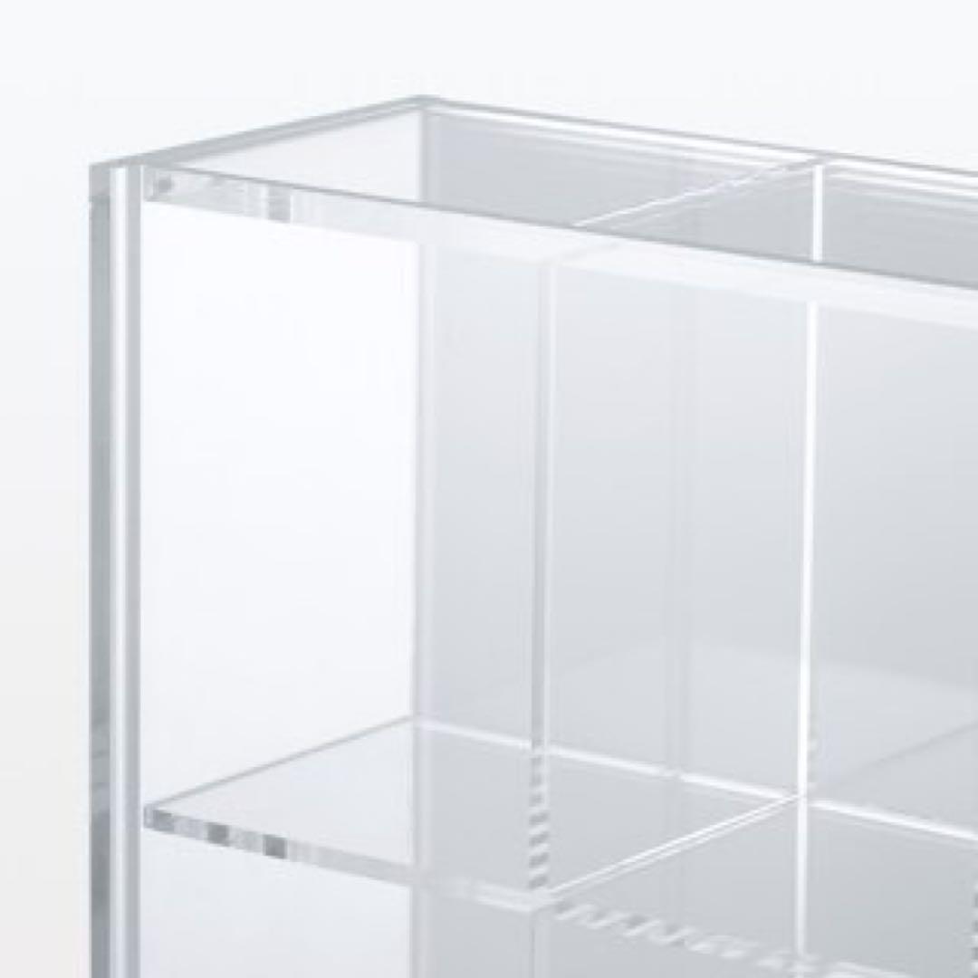 無印良品 後ろが透けないアクリルコレクションボックス 4×4 小間 5つ