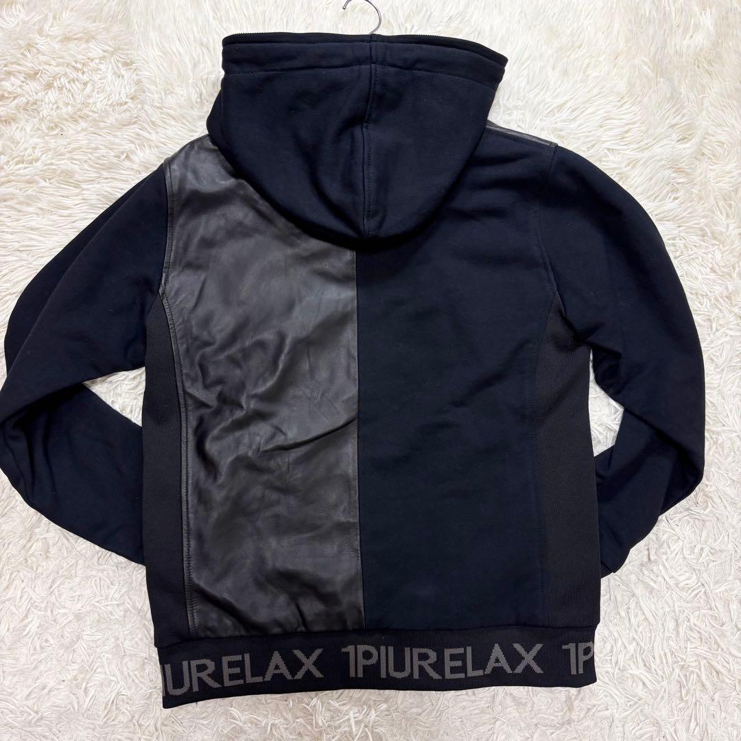 希少 1PIU1UGUALE3 RELAX ラムレザー 切替 パーカー　ロゴ