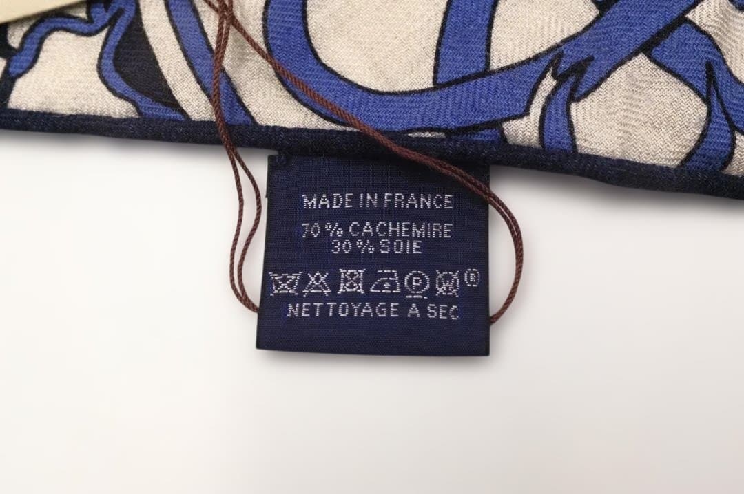 【レアアイテム】Hermès　エルメス　カレジェアン　トライアングル