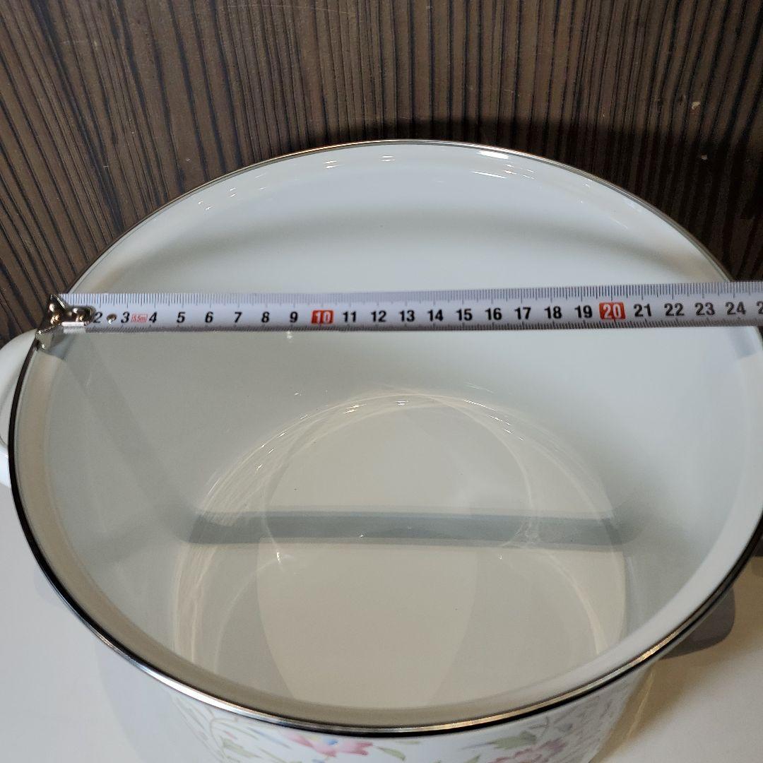 未使用品　EJIRY ピース　蒸し兼用鍋　蒸し茶碗付き　24cm　ほうろう