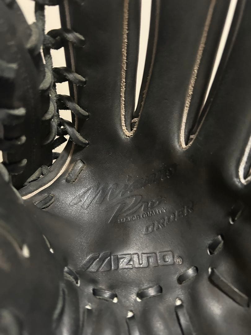 ミズノプロ　硬式外野手用グローブ