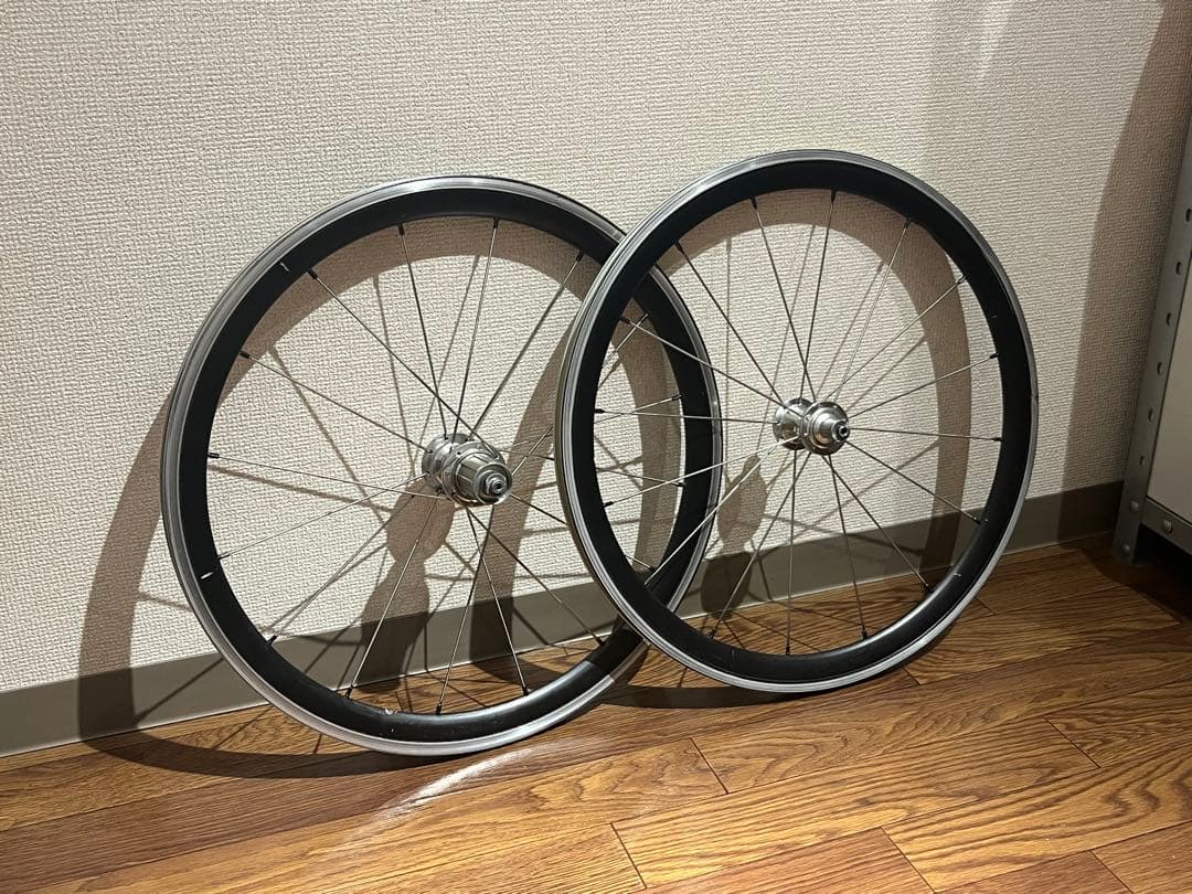 ミニベロロード 完組ホイール 20インチ 451 R130/F100