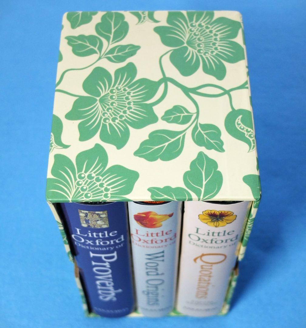 「Little Oxford Gift Box」オックスフォード大の洒落た贈答品