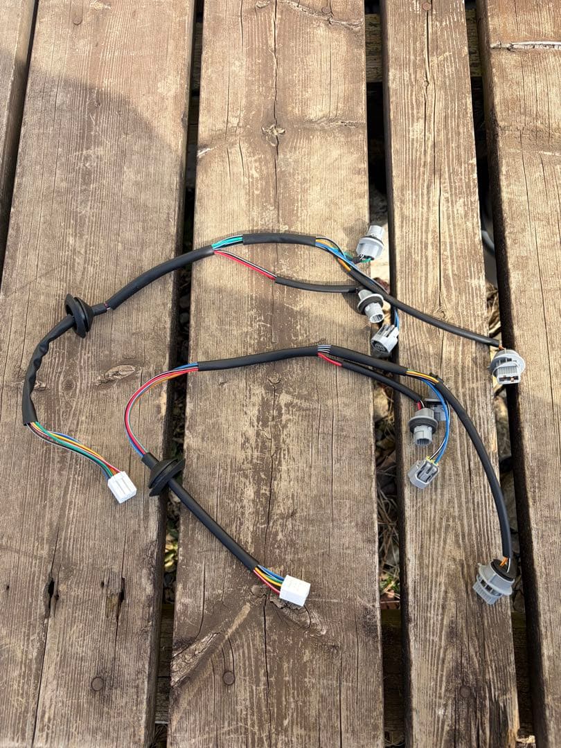 トヨタ アクア NHP10 PRIUS C US仕様 テールランプ
