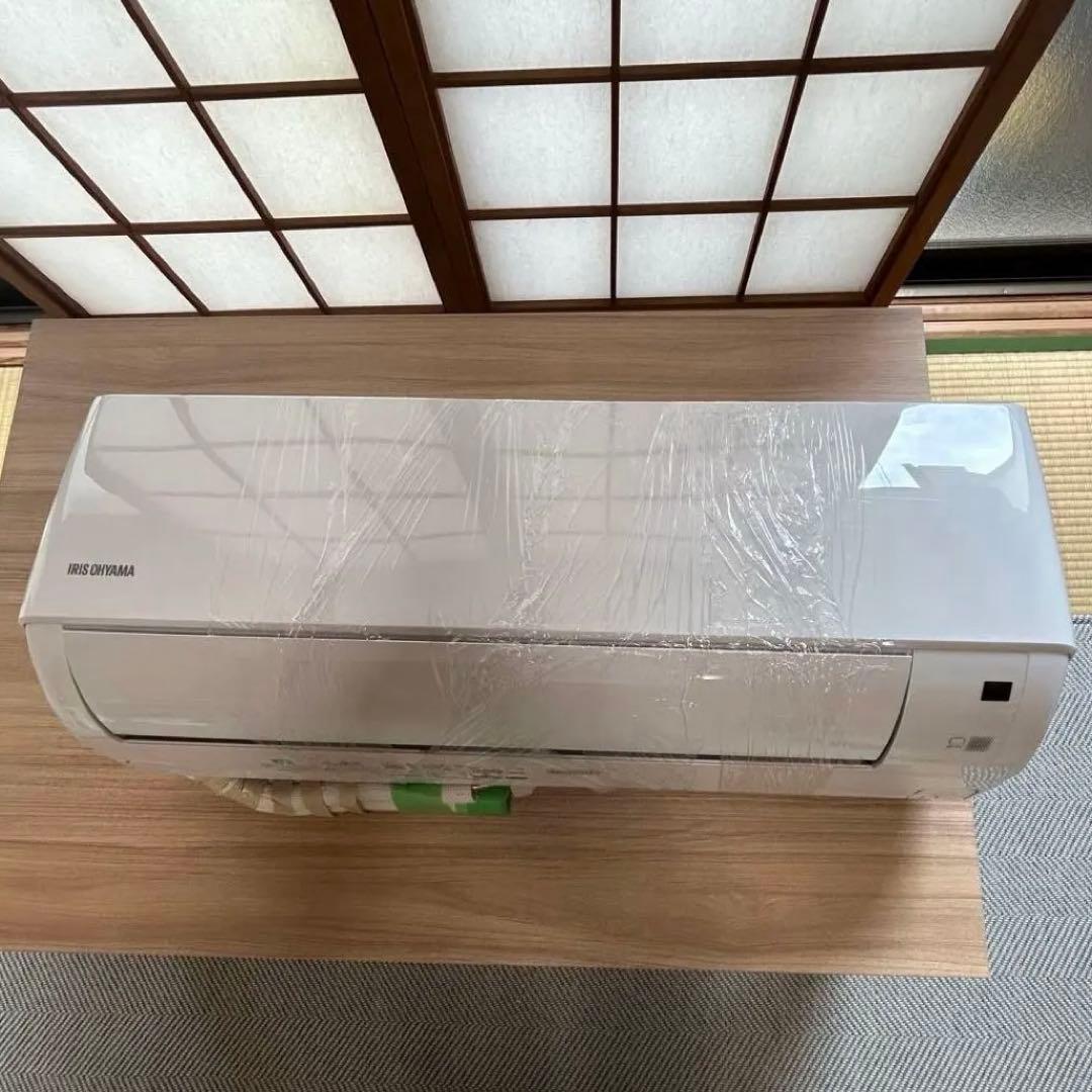 【美品】アイリスオーヤマ エアコン 2024年製 IHF2208G 付属品付き