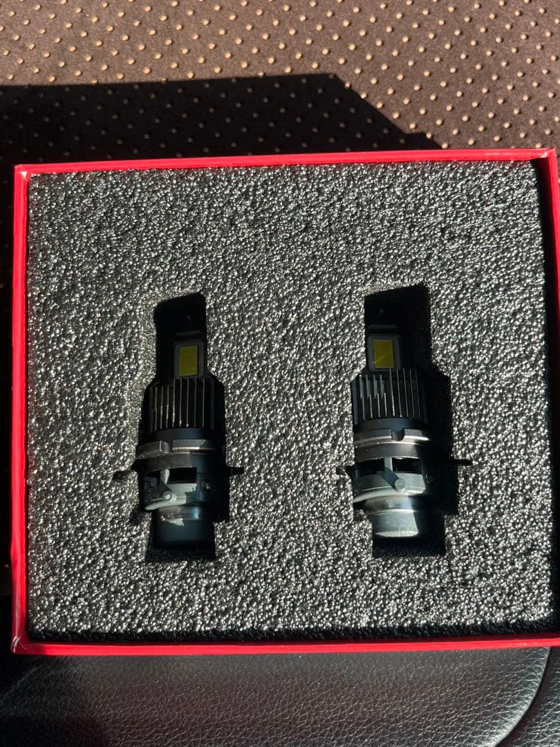 VELENO LEDヘッドライト D4S/R用 9400lm