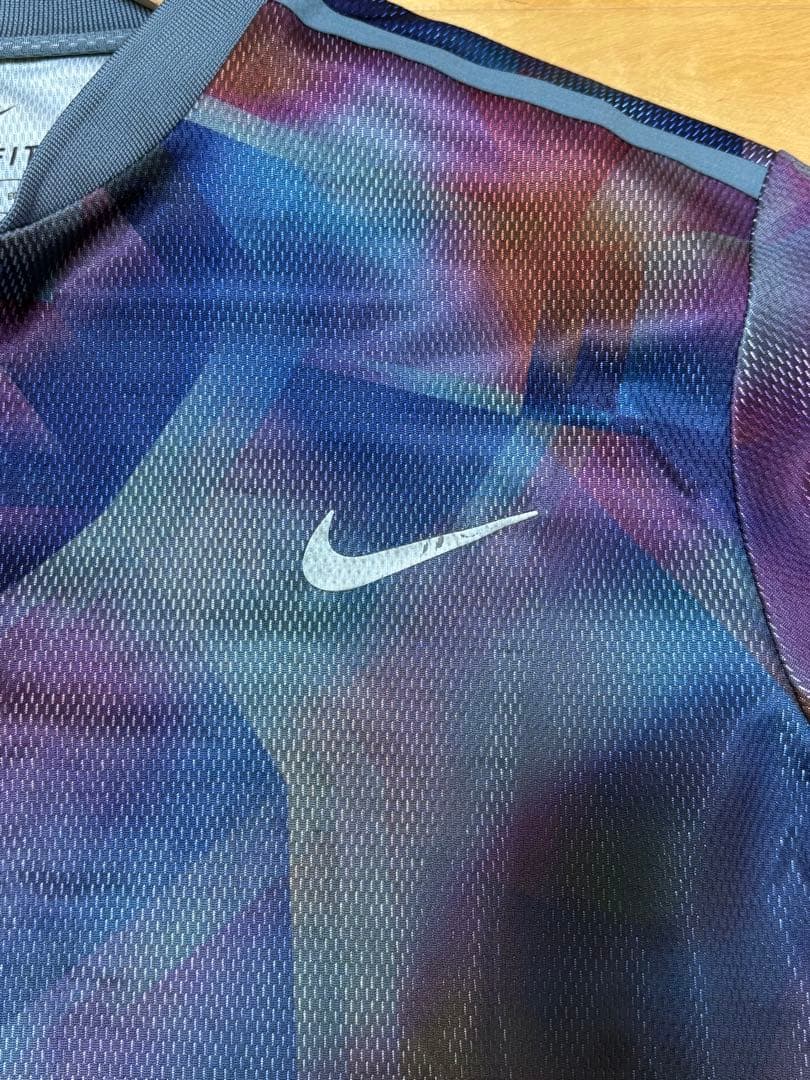 ナイキ　テニスウェア　（シャポバロフ・キリオス着用） Nike DRI-FIT