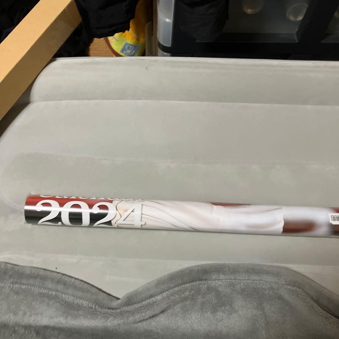 2024年カレンダー 赤白デザイン大谷翔平