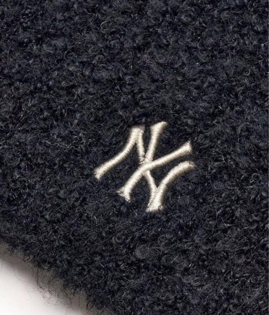 韓国限定 MLB ビーニー　もこもこ　猫耳　ブラック　ニット帽　カリナ着用