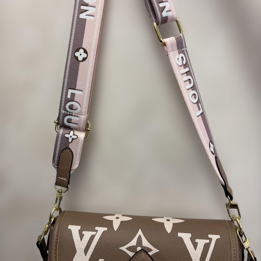 2weyショルダーバックべ－ジュ可愛い★Ｌ写メ2枚目からみてね
