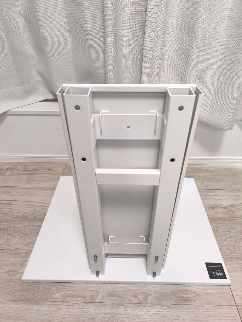 送料込 WALL EQUALS WALL V2 ロータイプ 壁寄せテレビスタンド