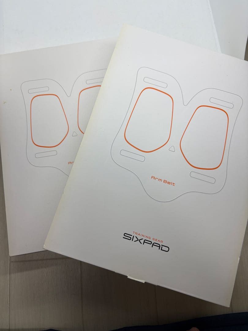 【限定特別セール】【美品】SIXPAD シックスパッド アームベルト 2個セット