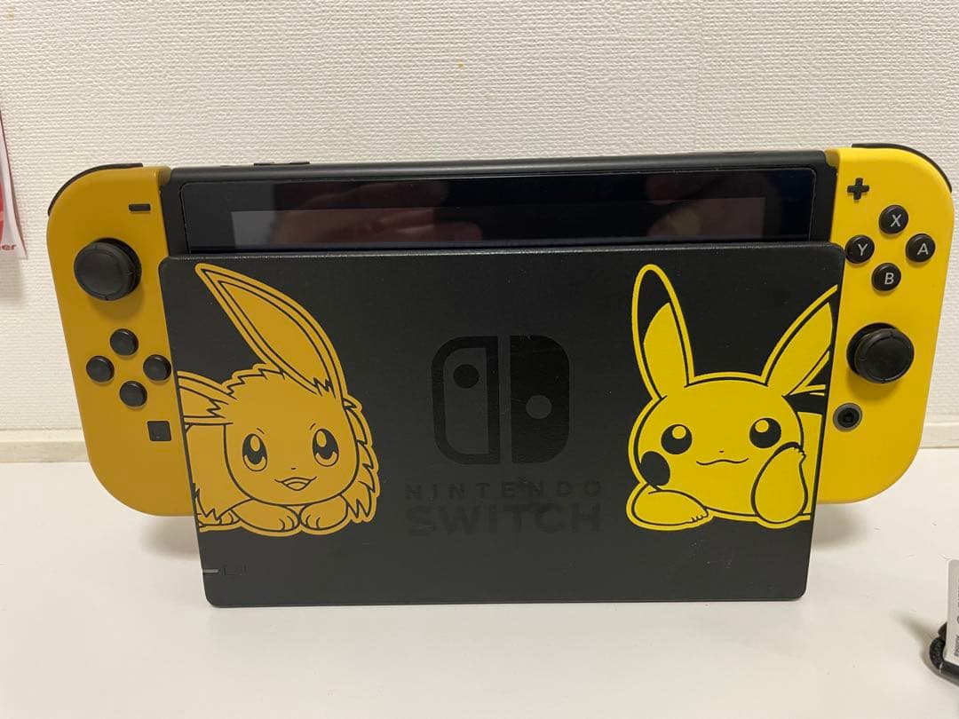 Nintendo Switch ピカチュウ&イーブイ 本体 スイッチ セット