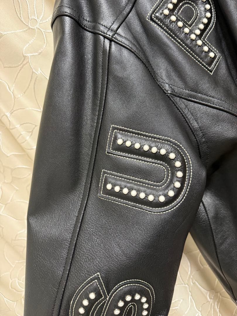 ジャケット・アウター Supreme Studded Arc Logo Leather Jacket