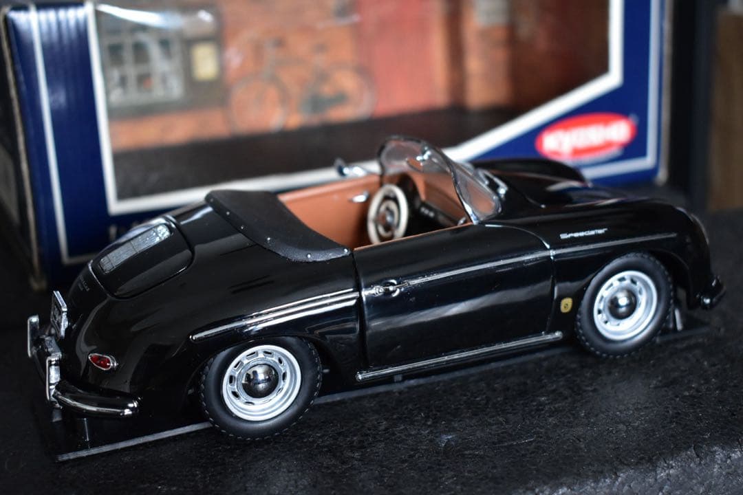 1/18 京商 ポルシェ 356A スピードスター フルディテール ミニカー