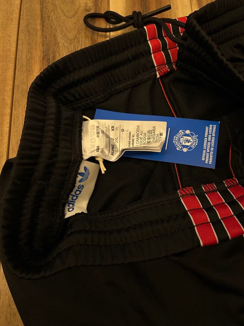 【新品・正規品】マンチェスター・ユナイテッド 91 トラックパンツ　2XL
