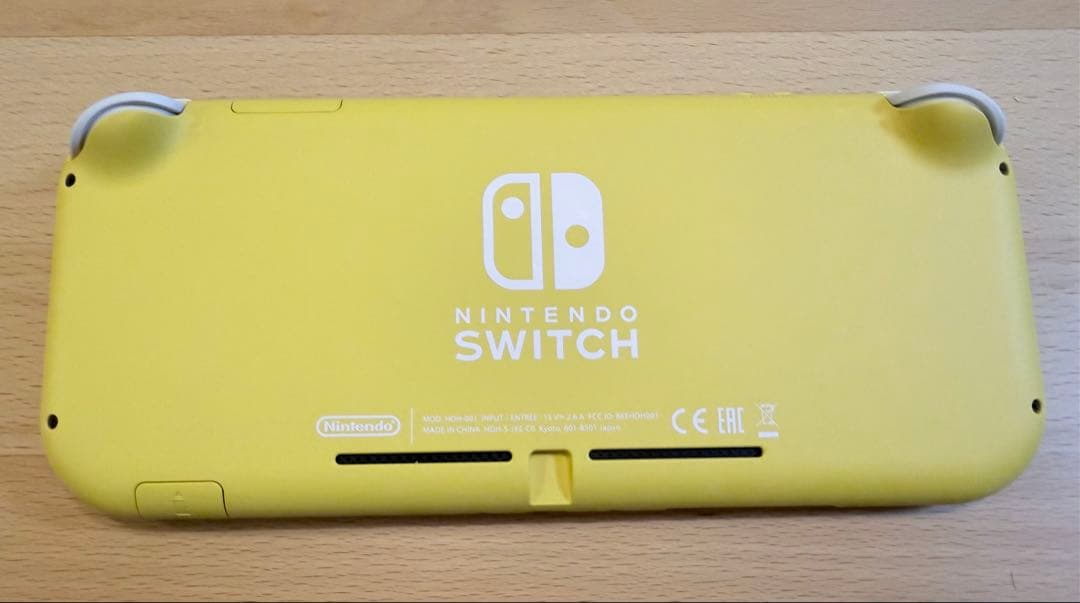 Nintendo Switch Lite イエロー あつまれ どうぶつの森