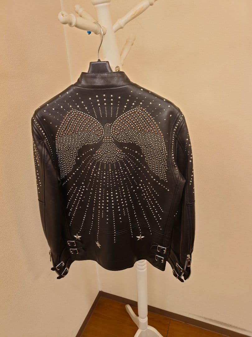 VALENTINO ロックスタッズ レザー ライダース 46