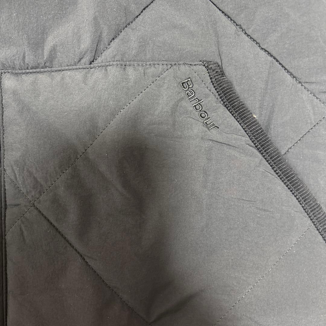 Barbour ブラック キルティングベスト 42
