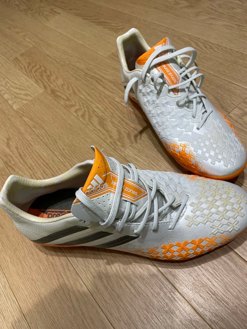 adidasプレデター