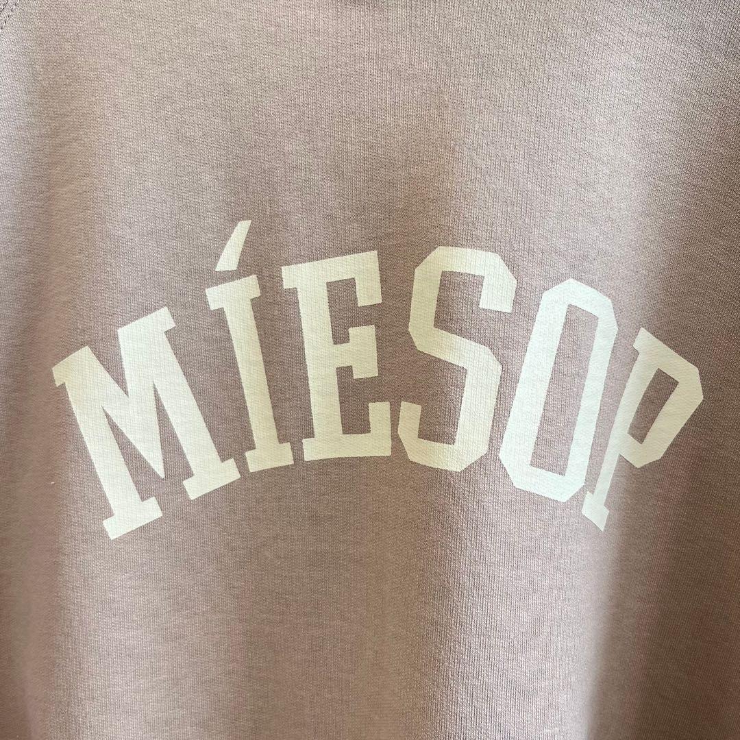 MICA&DEAL (マイカ&ディール) \"MIESOP\" パーカー