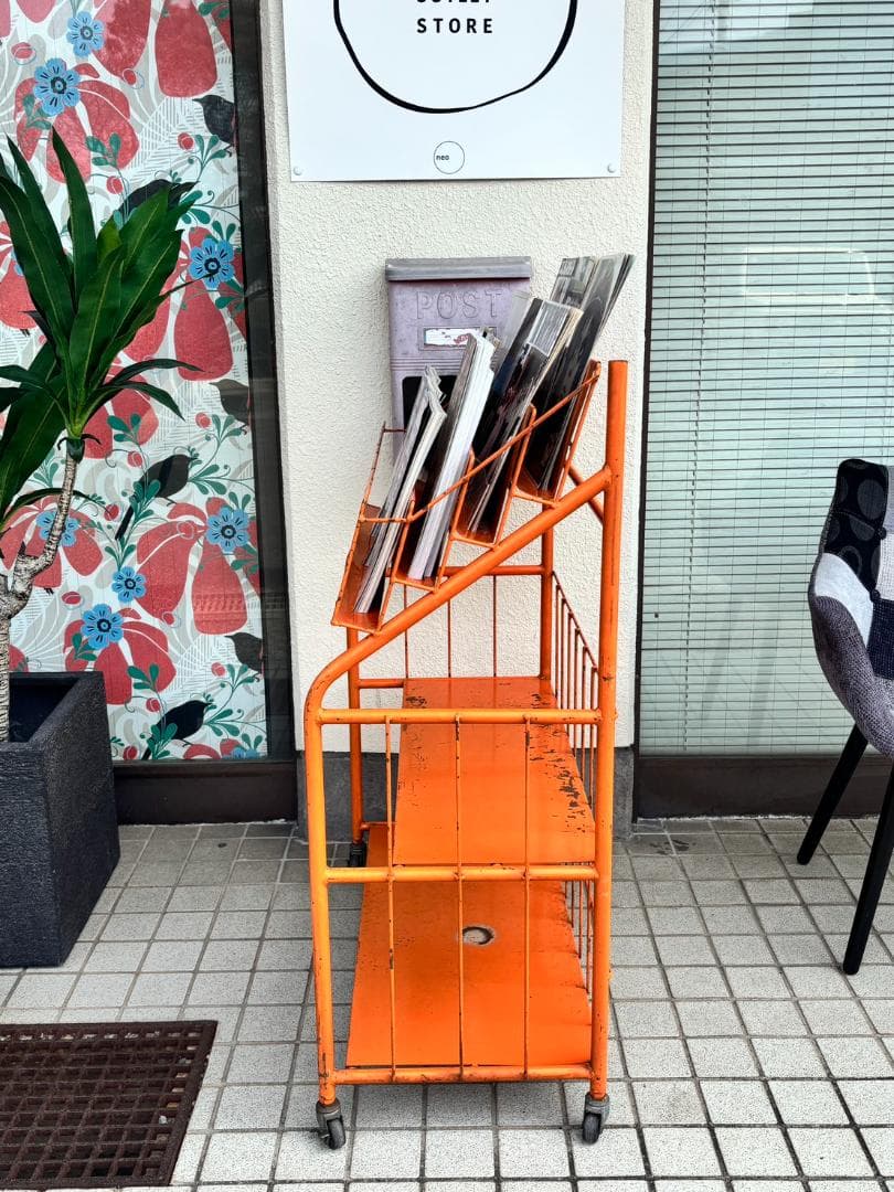 Vintage 80s Industrial Display Rack 引取限定