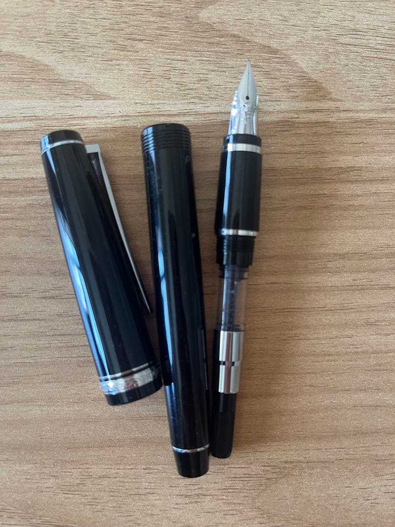 パイロット 万年筆 エラボー 細字・軟 ブラック FE-18SR-B-SF 美品