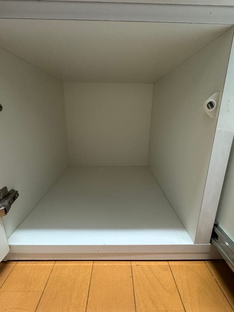 Taka！島忠　作業台付き食器棚　120
