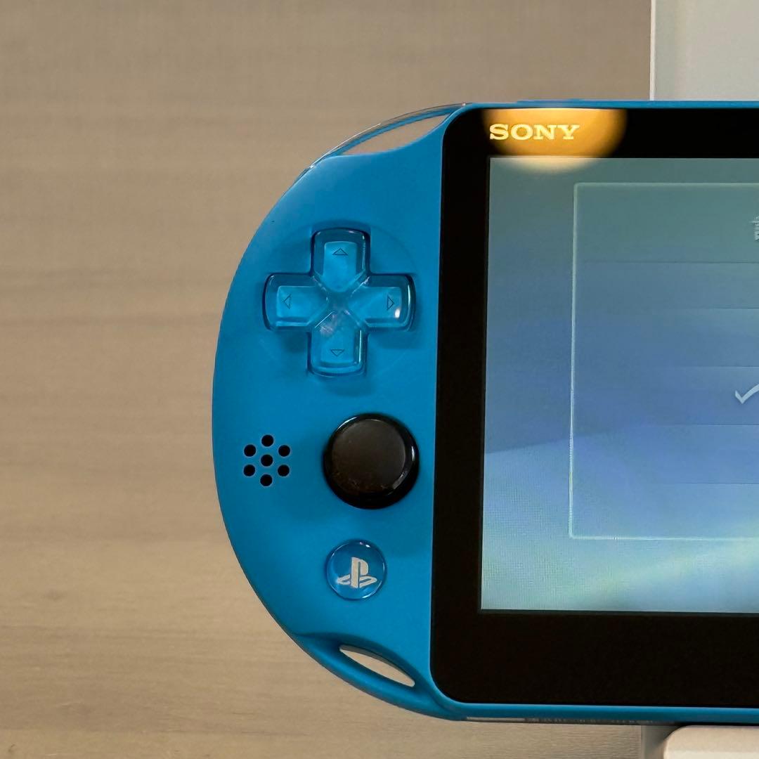7-097【美品】PSVITA PCH-2000 アクアブルー