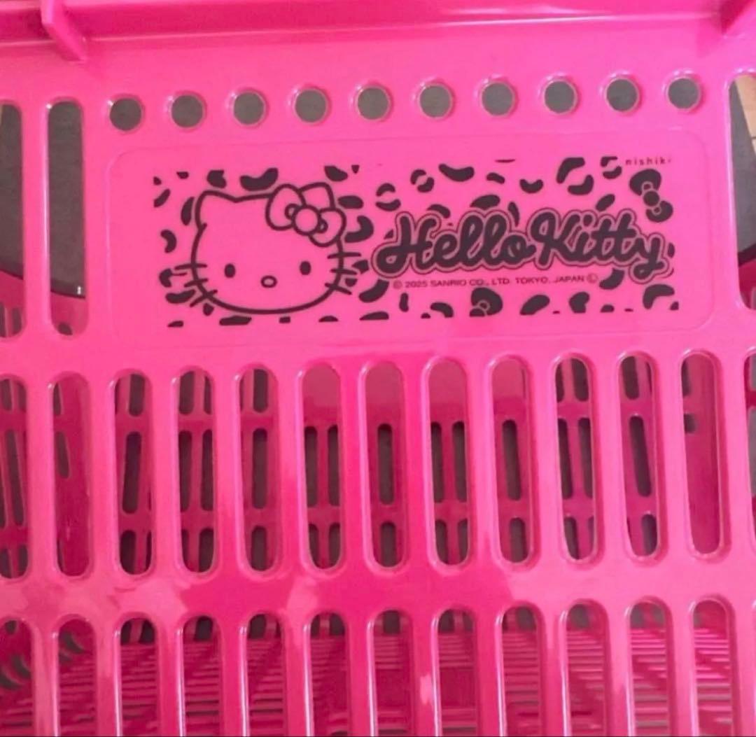 ★新品 ハローキティ ショッピングバスケット 買い物かご ピンク ヒョウ柄 かご