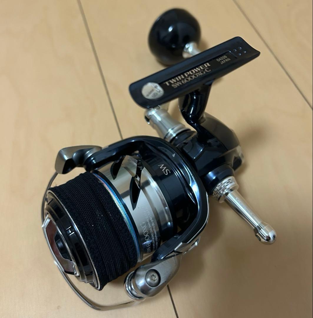 美品 SHIMANO TWIN POWER SW 6000XG スピニングリール