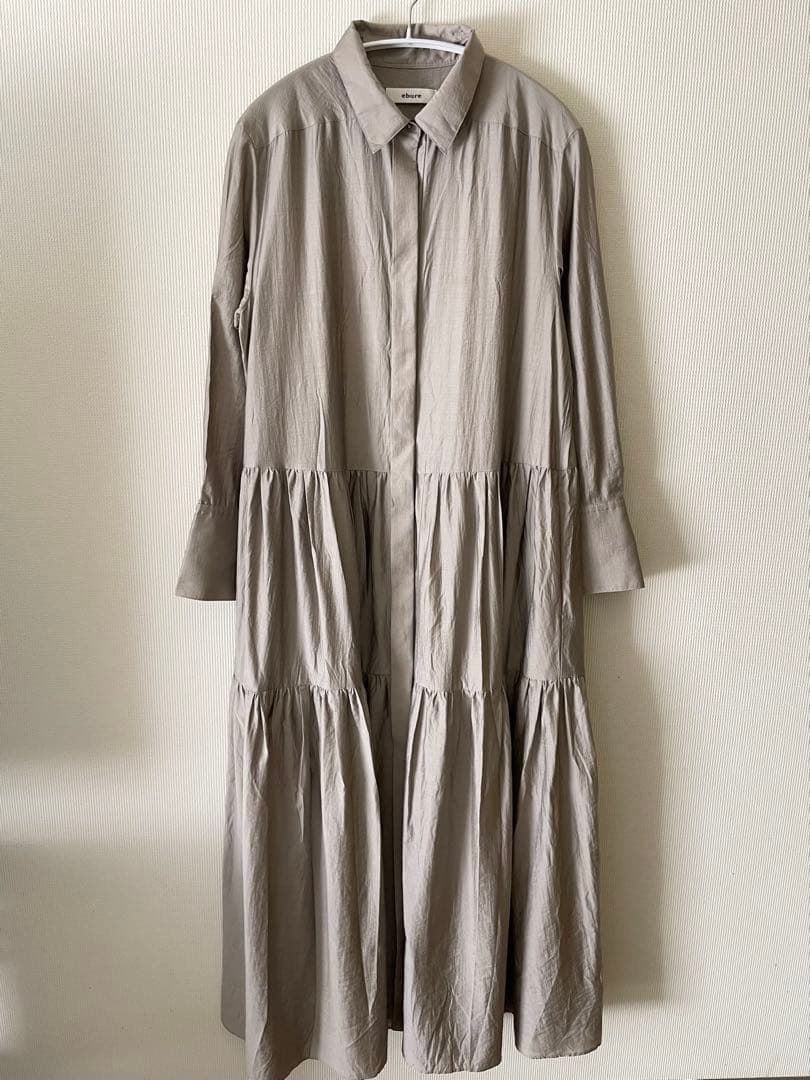 美品　ebure ティアードロングワンピース　グレージュ　サイズ36
